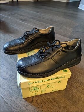 Finn Comfort Black Leather Lace-Up Derby Shoes